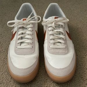 Nike Mens Killshot 2 sneaker Size 10. Cream/Desert Orange. NO Box.